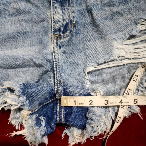 Fashion Nova Fraded Denim Jeans Shorts - Picture 7 of 9